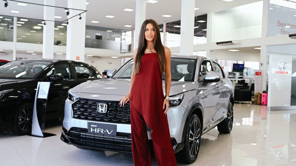 Honda Shori + Flávia Klemz